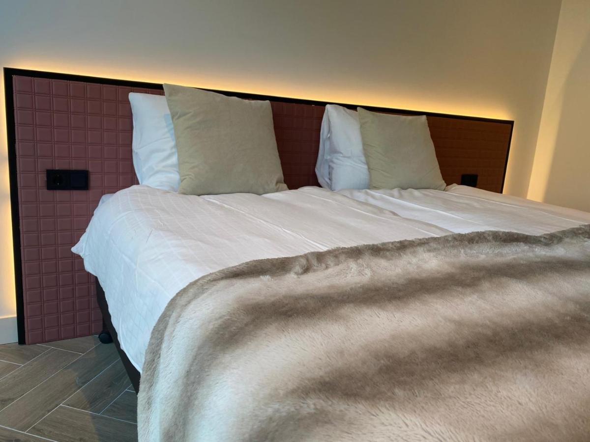 Hotel Harteluk Afsluitdijk Zurich Esterno foto